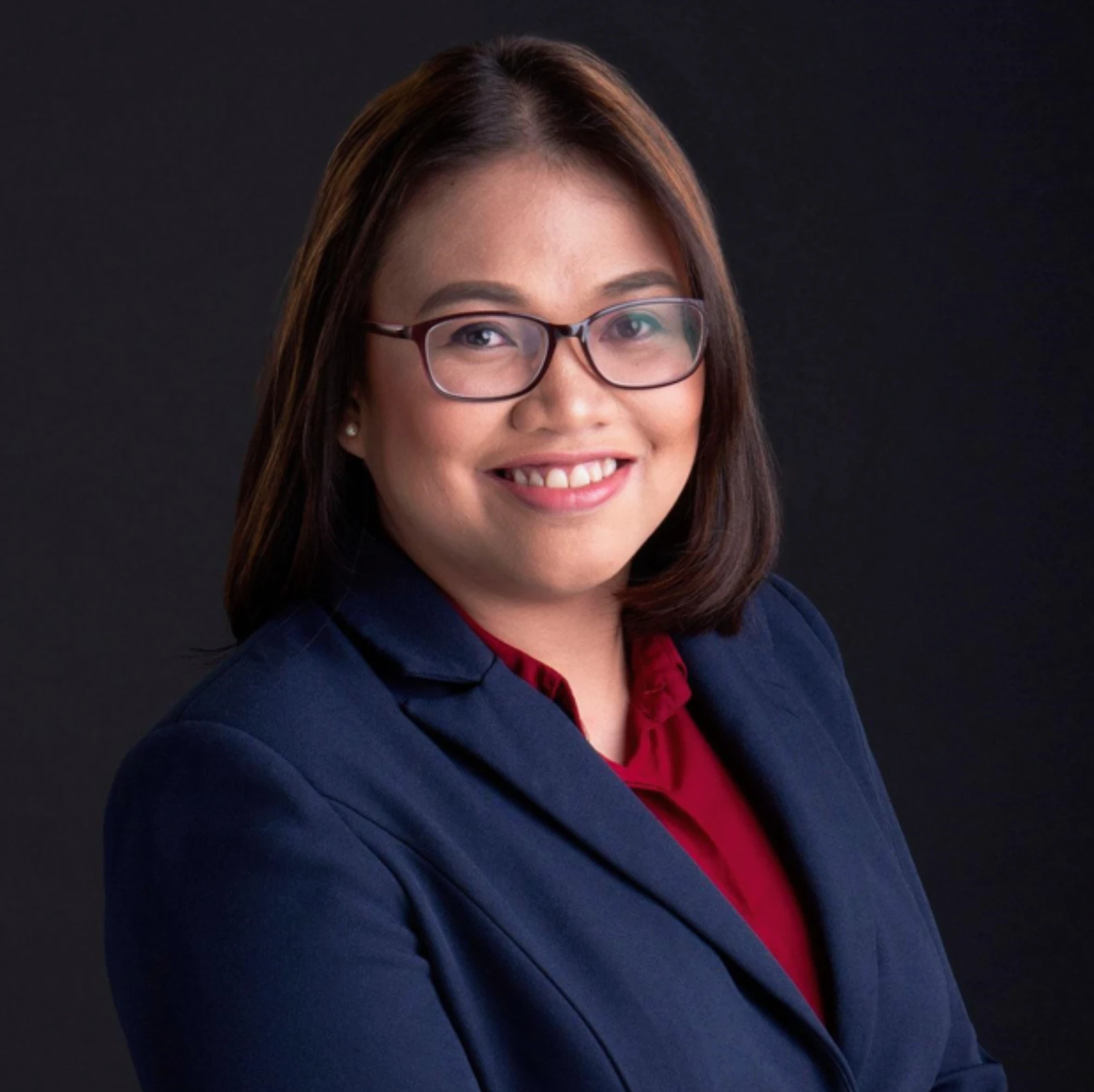 Villaraza & Angangco’s Rashel Ann C. Pomoy is the chosen Employment Litigation expert in the Philippines by The Lawyer Network.